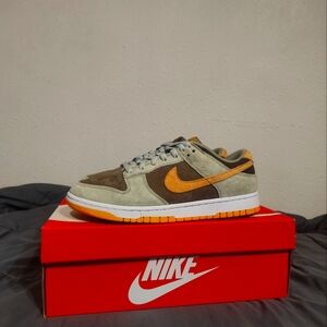 Nike Dunk Low Se Dusty Olive Size 9.5